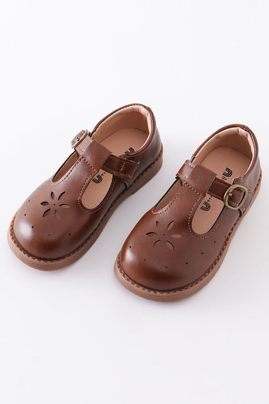 Brown vintage appleseed mary jane shoes