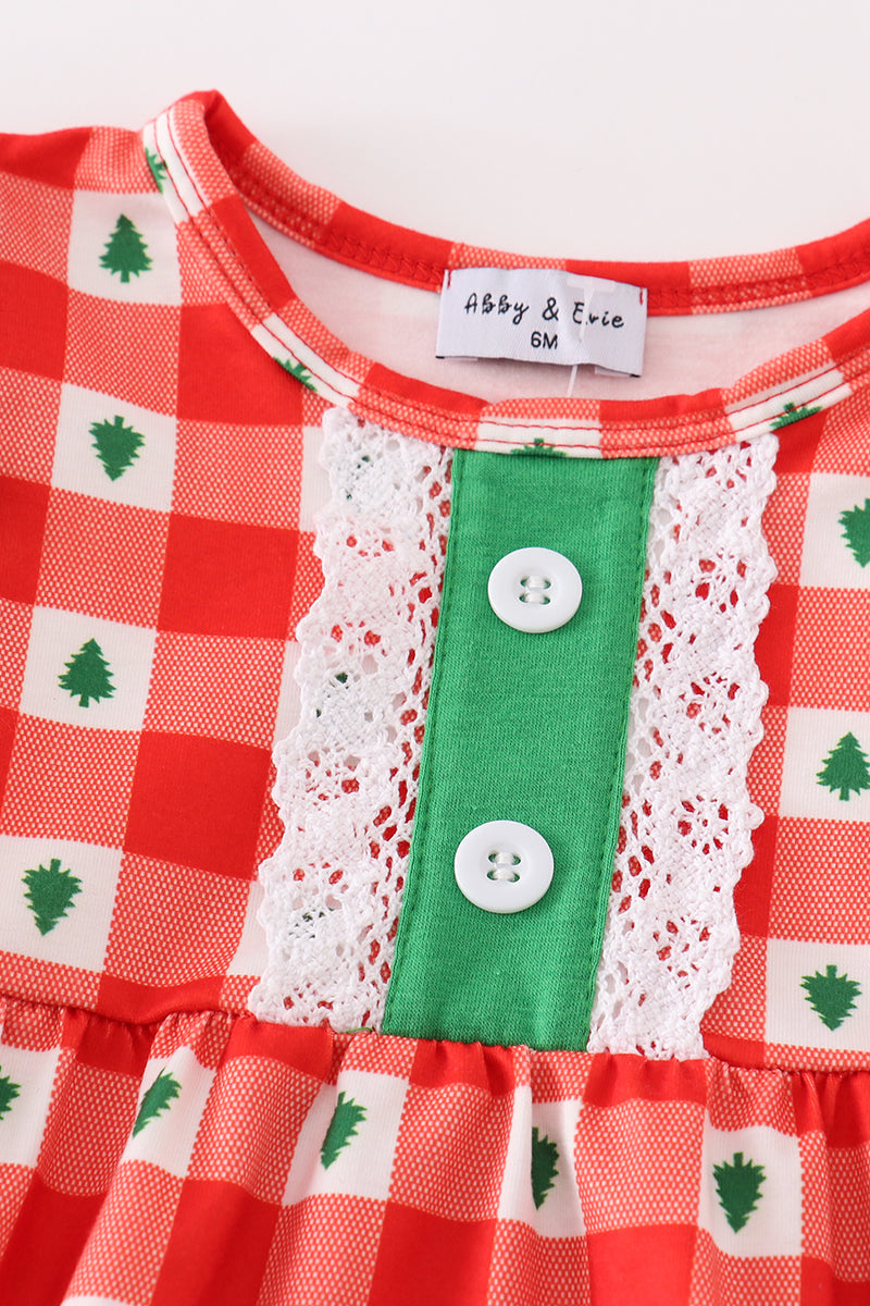 Red christmas tree gingham girl bubble