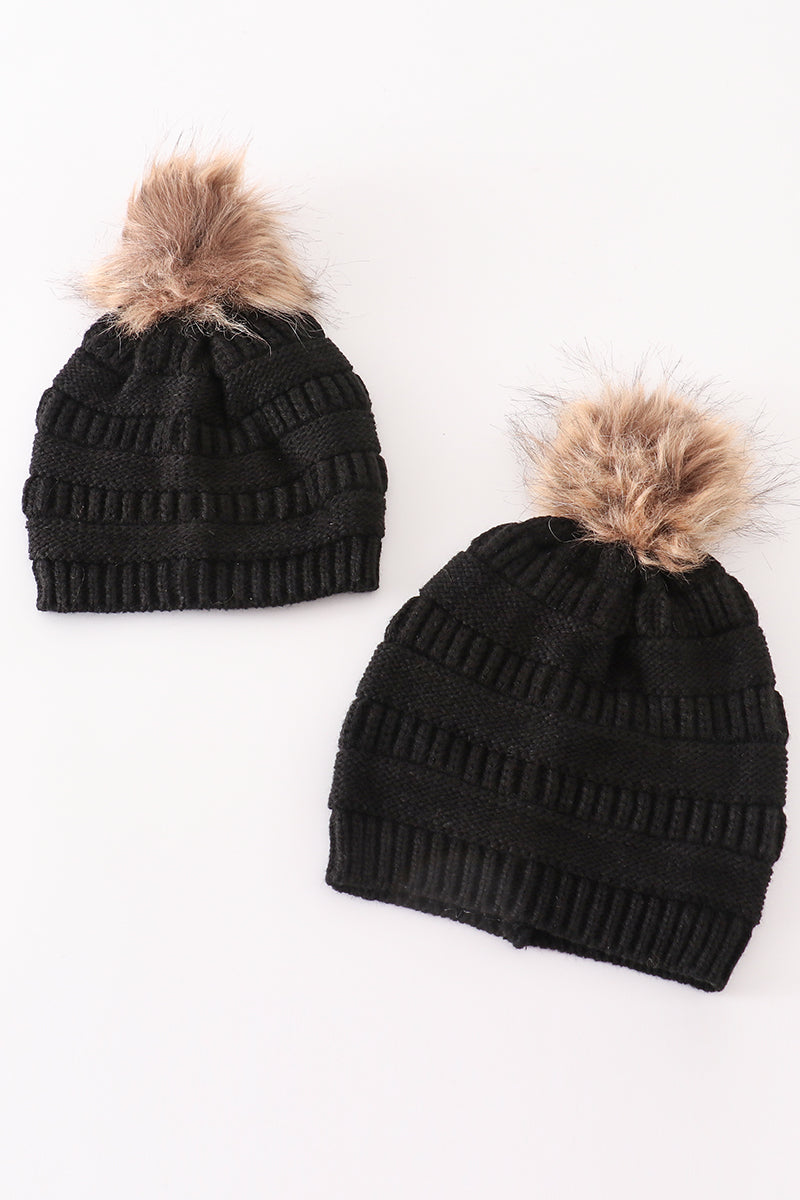 Black pompom cable beanie