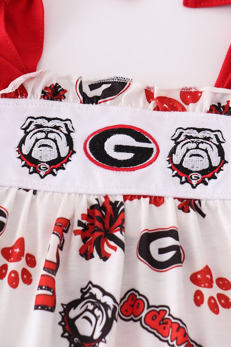 Red georgia embroidery set